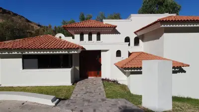 Casa en venta en Zapopan - foto 2