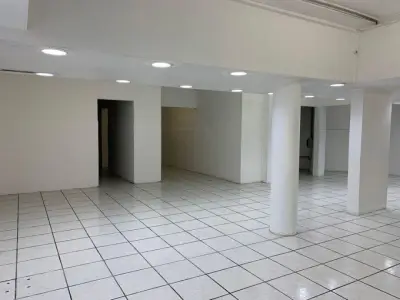 Local comercial en venta en Cuauhtémoc - foto 3