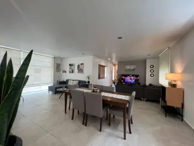 SE VENDE PRECIOSO DEPARTAMENTO EN BOSQUE REAL