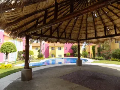 Casa en venta en Cuernavaca - foto 2