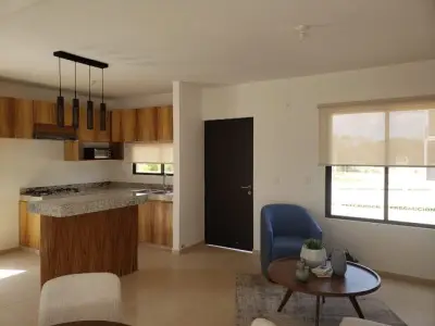 Casa en venta en Conkal - foto 2