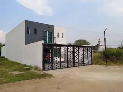 Casa en venta en Tlajomulco de Zúñiga - foto 2
