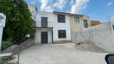 CASA HABITACIÓN 3 RECÁMARAS JARDINES DEL GRIJALVA CHIAPAS