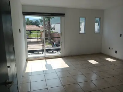 Casa en venta en Tlajomulco de Zúñiga - foto 3