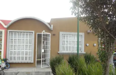 Casa sola en Venta en las Plazas, Zumpango Edo. de México