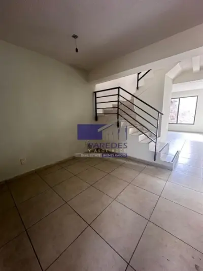 Casa en venta en El Marqués - foto 2