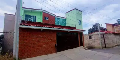 VENTA CASA AMPLÍA, A 5 MINUTOS DE CASETA MÉXICO CUERNAVACA