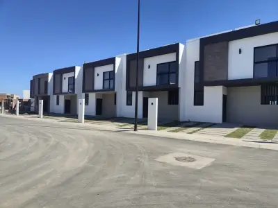 HERMOSAS CASAS. Zona privilegiada 