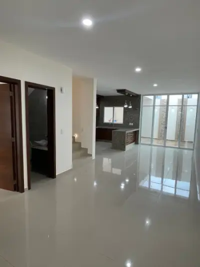 Casa en venta en Zapopan - foto 3