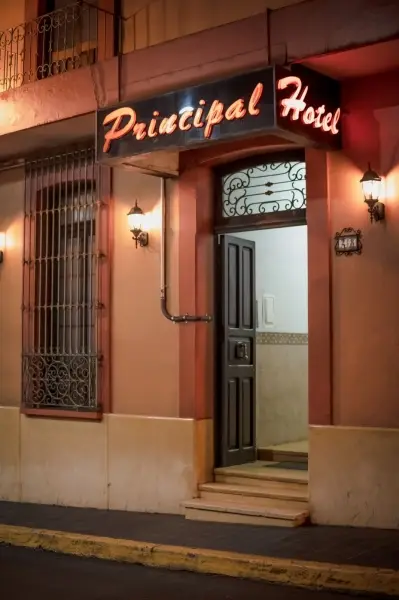 Hotel Principal en venta