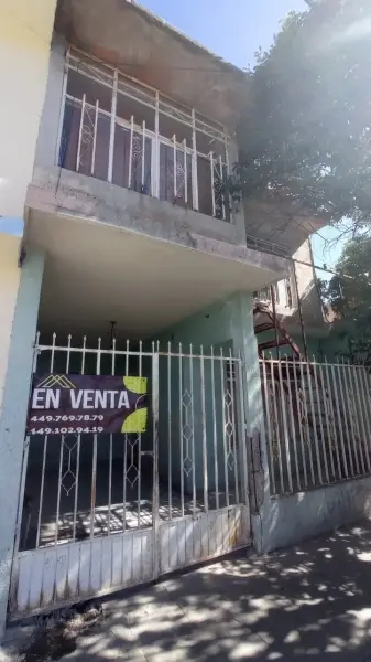 Casa en venta en Aguascalientes - foto 2