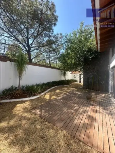 R311 Residencia venta 4 recamaras Rincon del Paraiso Morelia