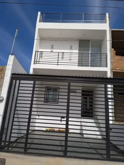 Casa en venta en Zapopan - foto 2