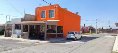 Hermosa casa Villa los Milagros