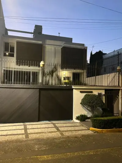 Vendo Ksa minimalista nva. En la col. Romero de Terreros 