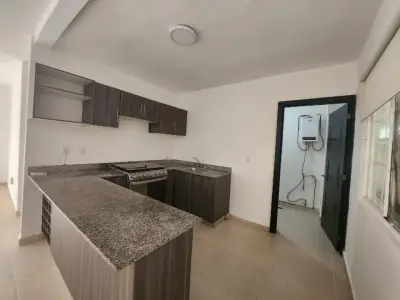 Departamento en venta en Solidaridad - foto 3