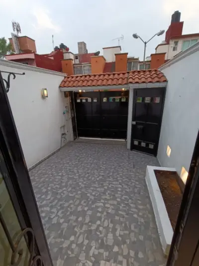Oportunidad Casa en Venta en Paseos de Izcalli
