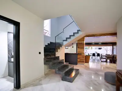 Casa en venta en Zapopan - foto 2