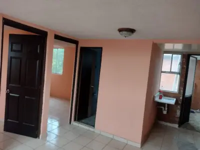 Recien remodelado departamento en venta a 2 min de walmart
