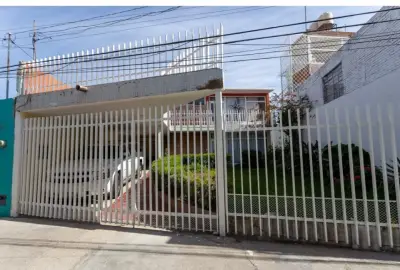 Casa en venta en Aguascalientes - foto 2