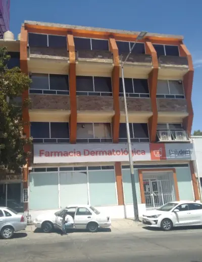 Hoteles y edificios en venta en Guadalajara - foto 2