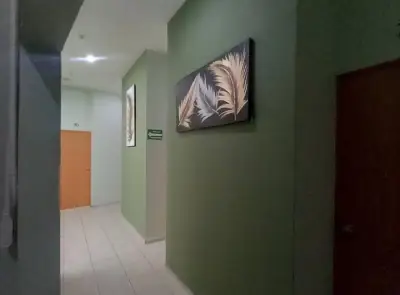 Hoteles y edificios en venta en Guadalajara - foto 5