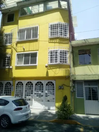 Hoteles y edificios en venta en Venustiano Carranza - foto 2