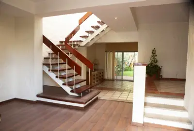 Casa en venta en Zapopan - foto 2