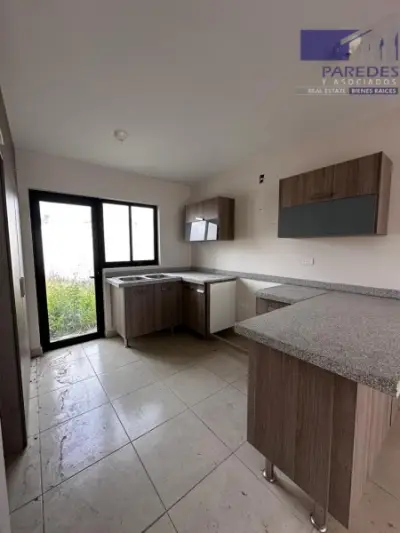 Casa en venta en El Marqués - foto 5