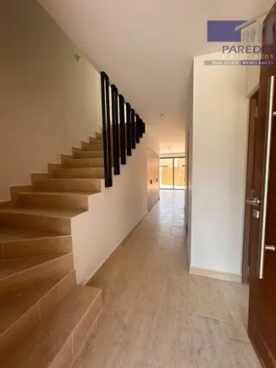 Casa en venta en El Marqués - foto 2
