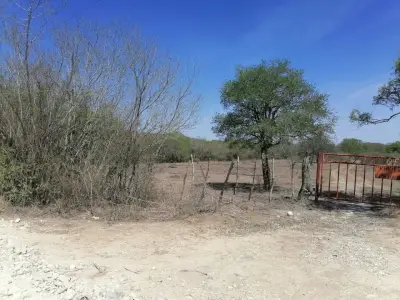 TERRENO IDEAL PARA DESARROLLO - MONTEMORELOS, N.L