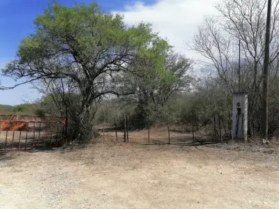Terreno en venta en Montemorelos - foto 3
