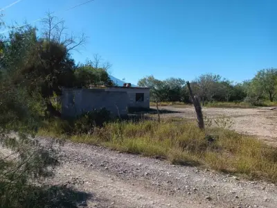 Terreno en venta en Salinas Victoria - foto 5