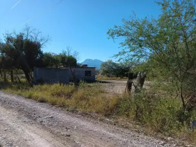 Terreno en venta en Salinas Victoria - foto 3