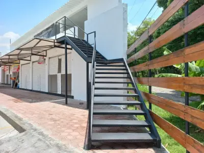 Local comercial en venta en Chapala - foto 2