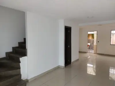 Casa en venta en Tlajomulco de Zúñiga - foto 2