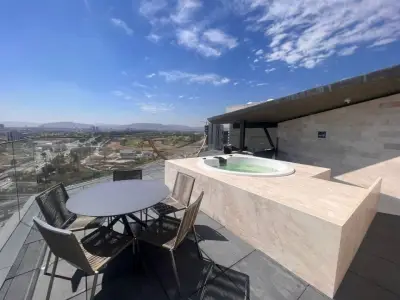Casa en venta en Zapopan - foto 2