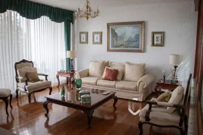 Casa en venta en Zapopan - foto 2