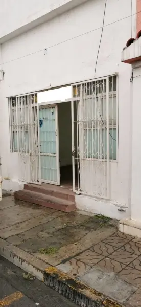 Local comercial en venta en Monterrey - foto 2