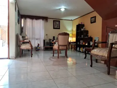 Casa en venta en Nezahualcóyotl - foto 5