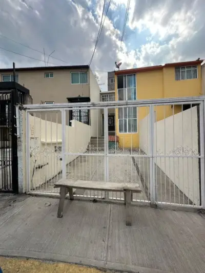 venta casa duplex en el Fracc. Las Alamedas
