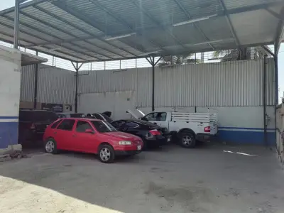 Venta de taller excelnte ubicacion con terreno de 400 m2