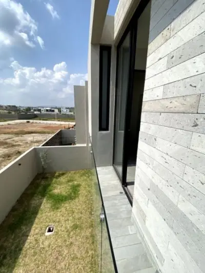 Casa en venta en Zapopan - foto 3