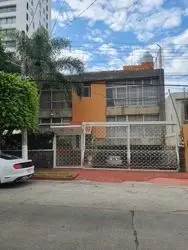 Casa en venta en Guadalajara