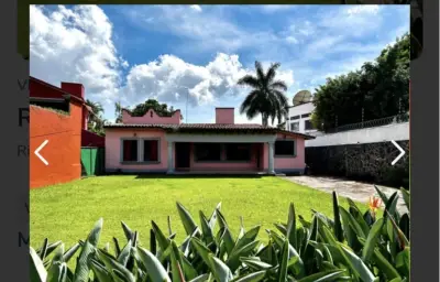 Casa sola en fracc. Rincón del valle lomas de cortes