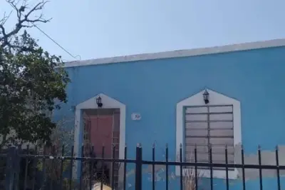 VENTA DE CASA PARA REMODELAR EN LA COL MIRAFLORES MERIDA YUC