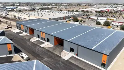 BODEGA NUEVA EN VENTA 834 M2, EN PARQUE INDUSTRIAL ZARAGOZA