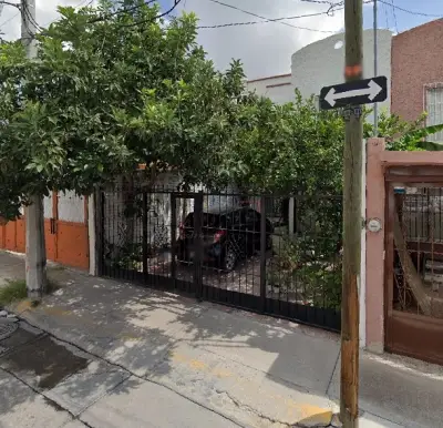 CASA EN VENTA EN VILLAS DE LA CANTERA