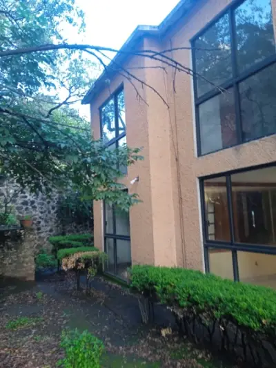 Amplia casa en venta en Jardines del Ajusco, Tlalpan, CDMX.