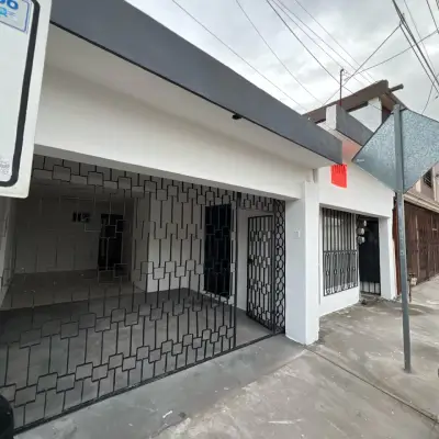 Casa en venta en San Nicolás de los Garza - foto 2